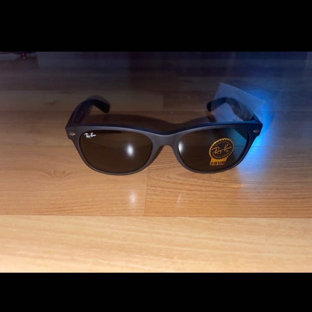 RAYBAN RH 2132 Matte Black Sunglasses RAYBAN RH 2132 Matte Black Sunglasses